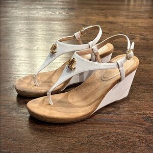 RLL Ralph Lauren Lauren Women’s Elegant White Wedge Sandals Size 9